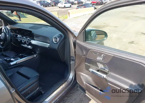 2020 Mercedes-Benz Glb 250 4Matic z USA, uszkodzony, nr VIN W1N4M4HB4LW019213